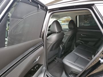 Fahrzeugabbildung Hyundai Tucson 1.6 T-GDI Plug-in Hybrid 4WD Prime PANO