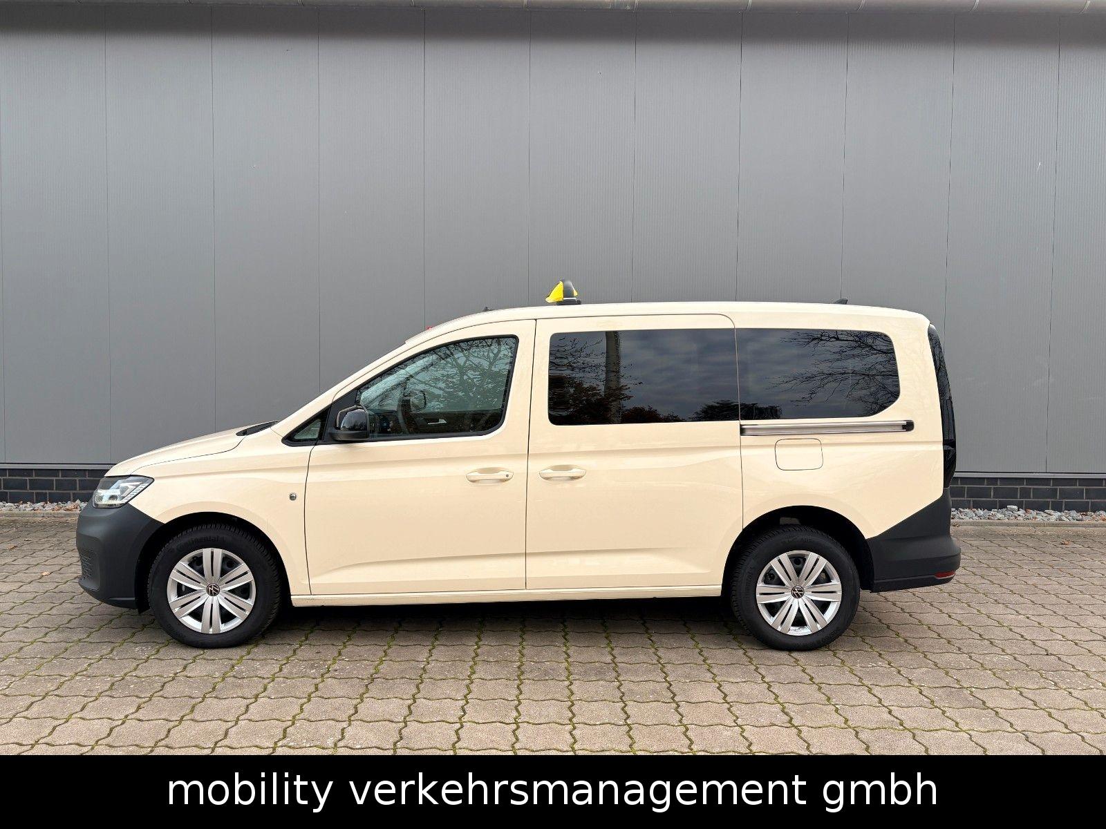 Volkswagen Maxi LED DSG Rollstuhl Taxi Tragestuhl