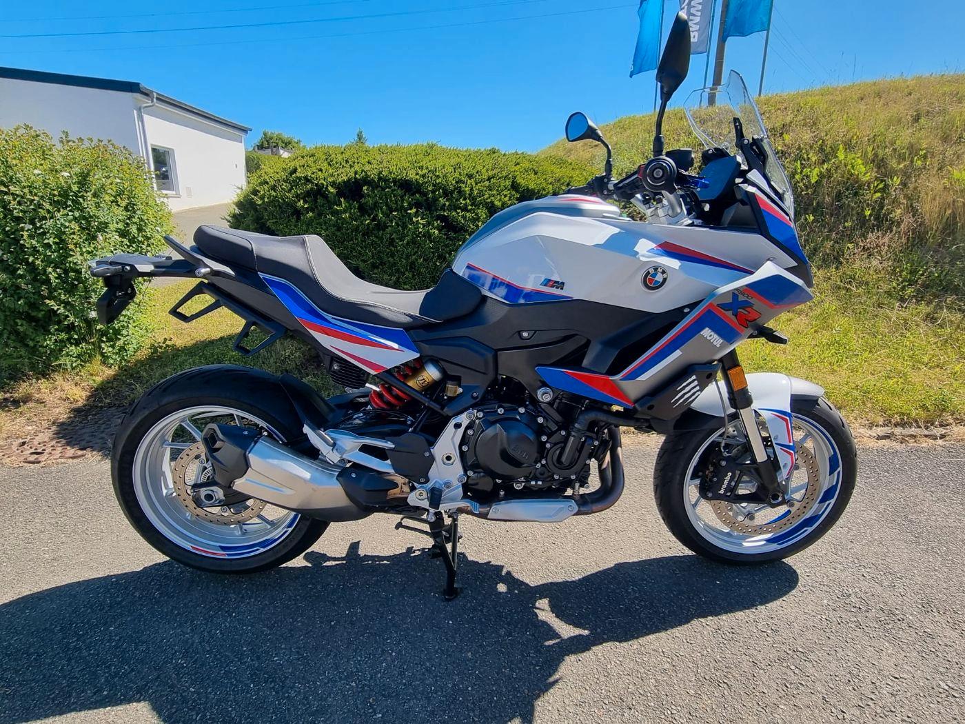 BMW F 900 XR