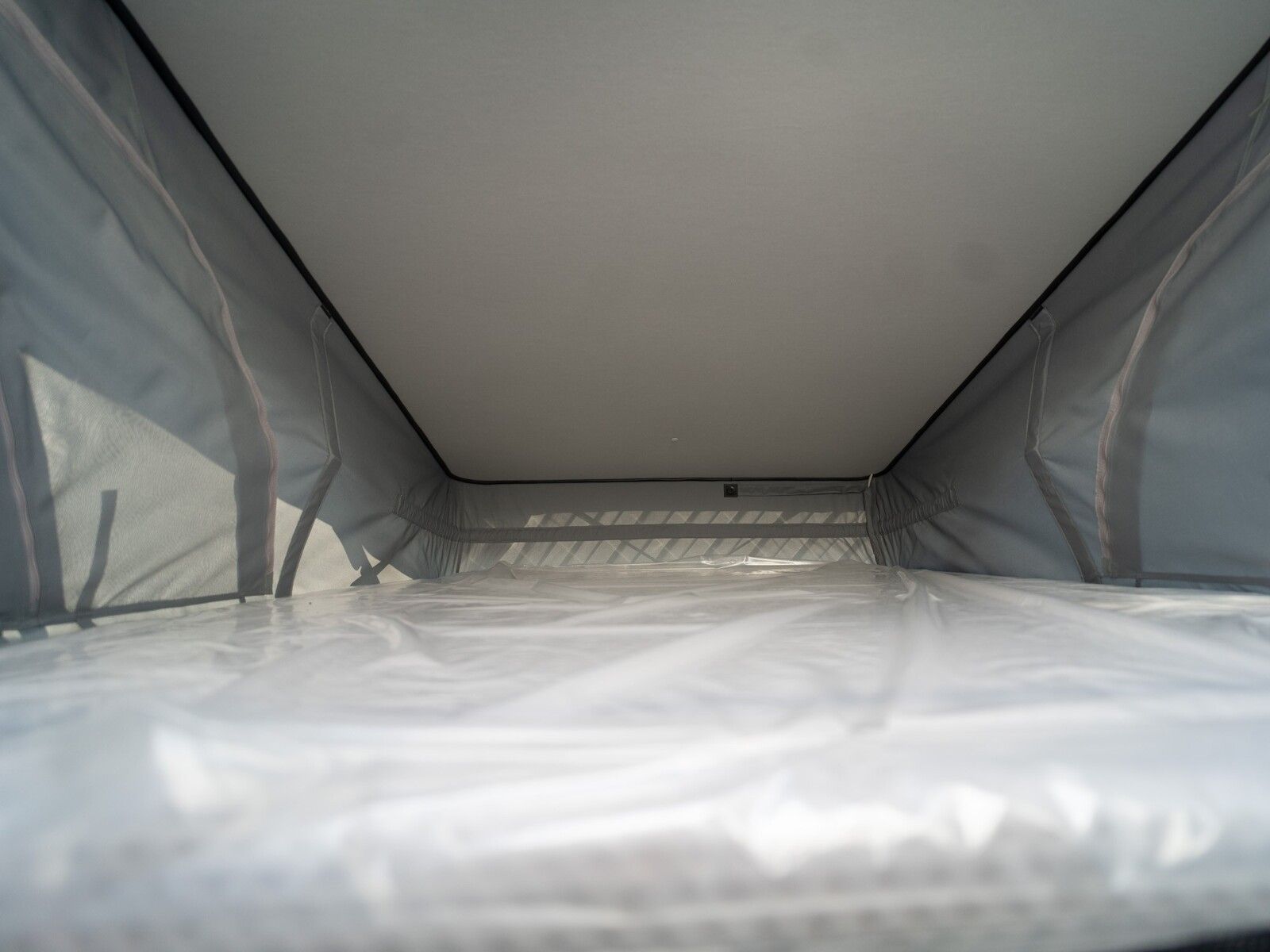 Fahrzeugabbildung Sunlight Adventure Cliff RT 600 Dieselheizung*Faltverdunk