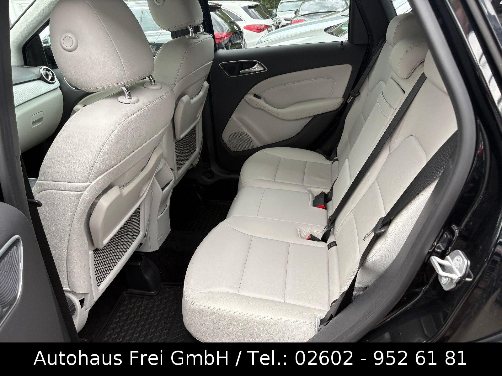 Mercedes-Benz B 200 LEDER*3.HAND*BIXENON/ILS*DISTRONIC*AHK*