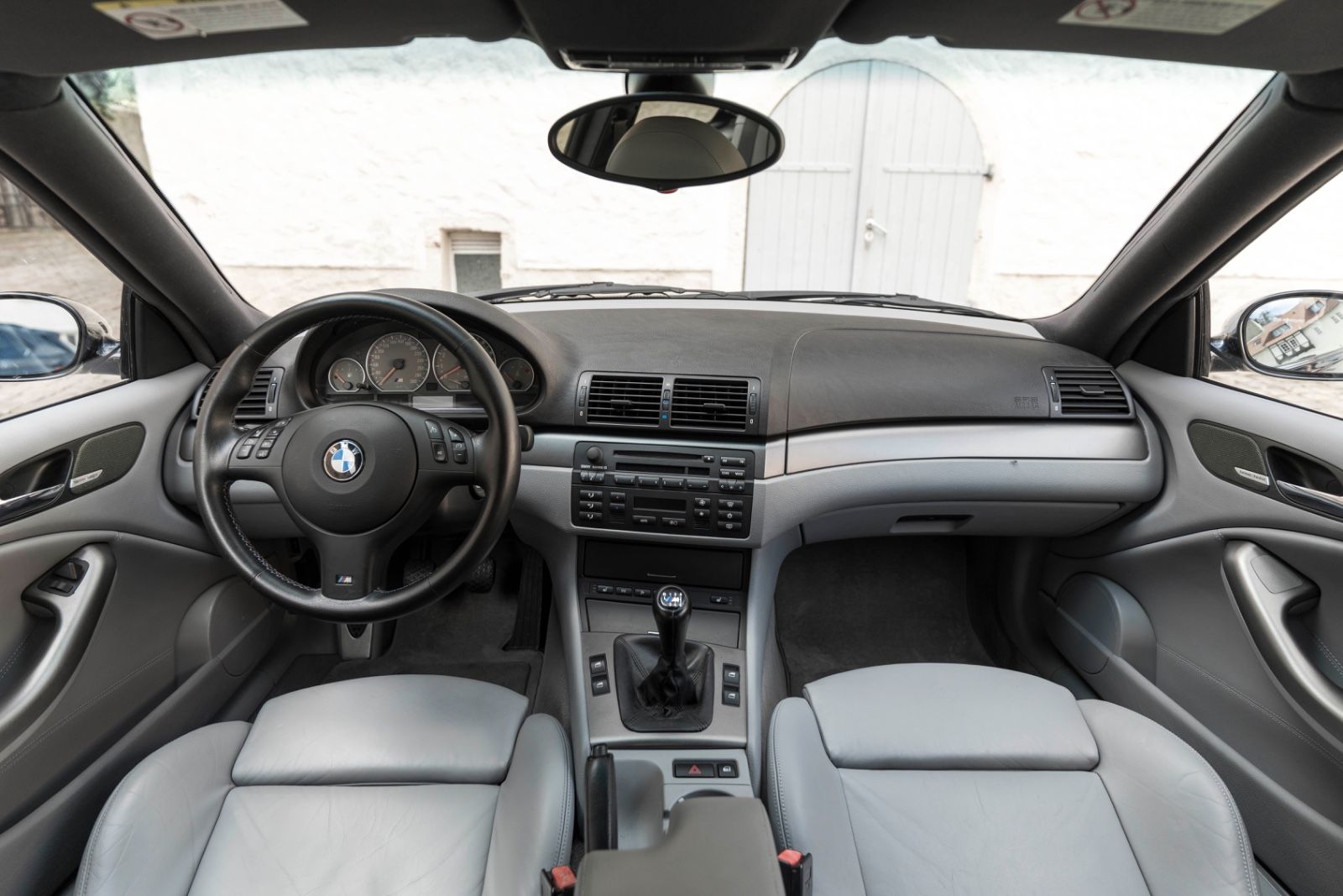 Fahrzeugabbildung BMW M3 E46 COUPE H&K SZH BIXENON TEMPOMAT SCHALTER