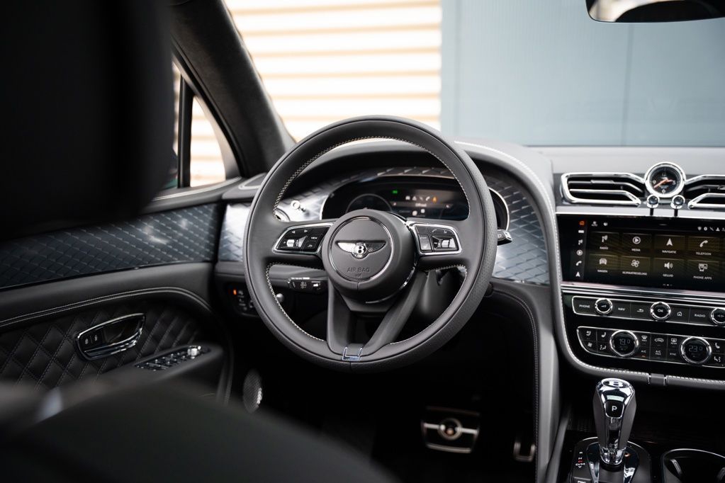 Bentley Bentayga 4.0 V8 Azure imagem 2