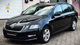 Skoda Octavia Combi Tour FACELIFT TÜV NEU ANDROID APPL - Skoda Octavia: Facelift Combi