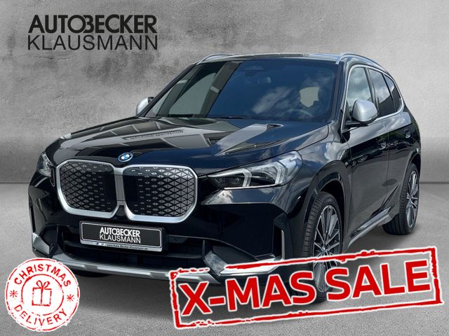 BMW iX1 eDrive20 xLine LMR 20'' Park-Assistent