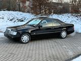 Mercedes-Benz E 320 **H kennzeichen** EXCLUSIVE - Mercedes-Benz E 320: Sportwagen