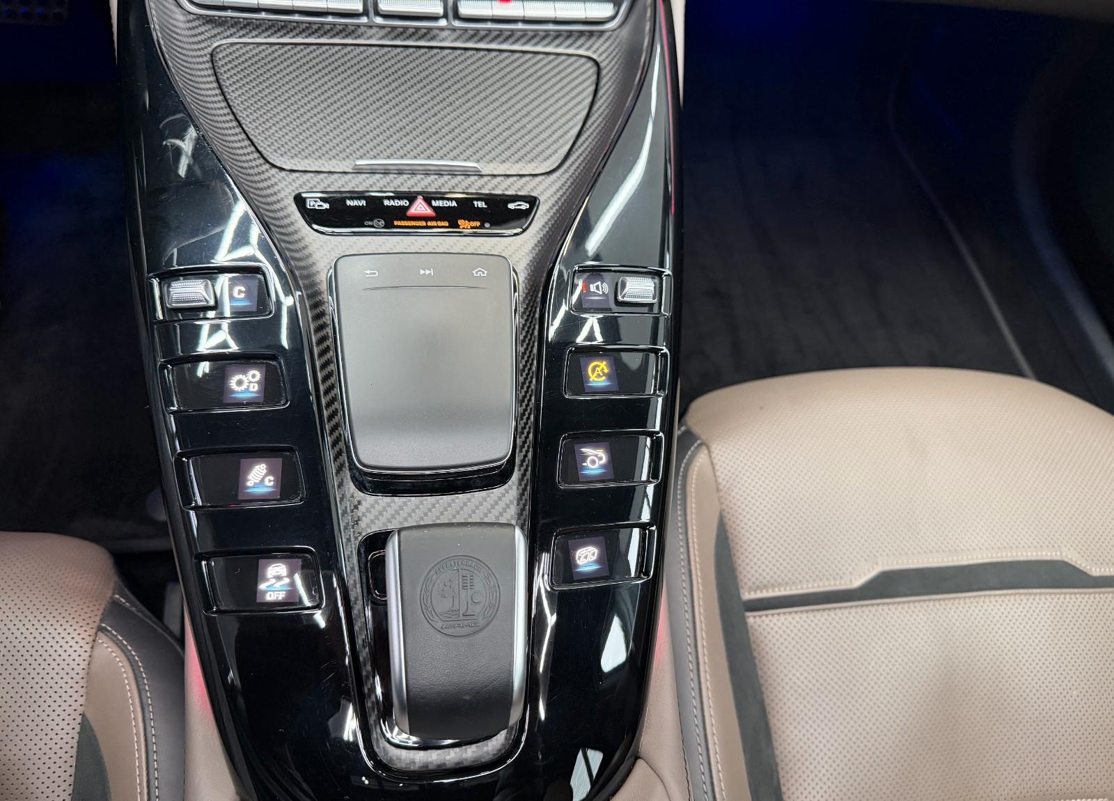 Mercedes-Benz AMG GT63 4Mat+HeadUp+Multibeam+Pano+Carbon+Magno