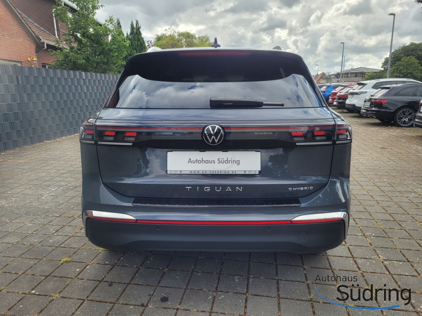 Tiguan Elegance 1,5 eHybrid AHK Navi 360 Kamera