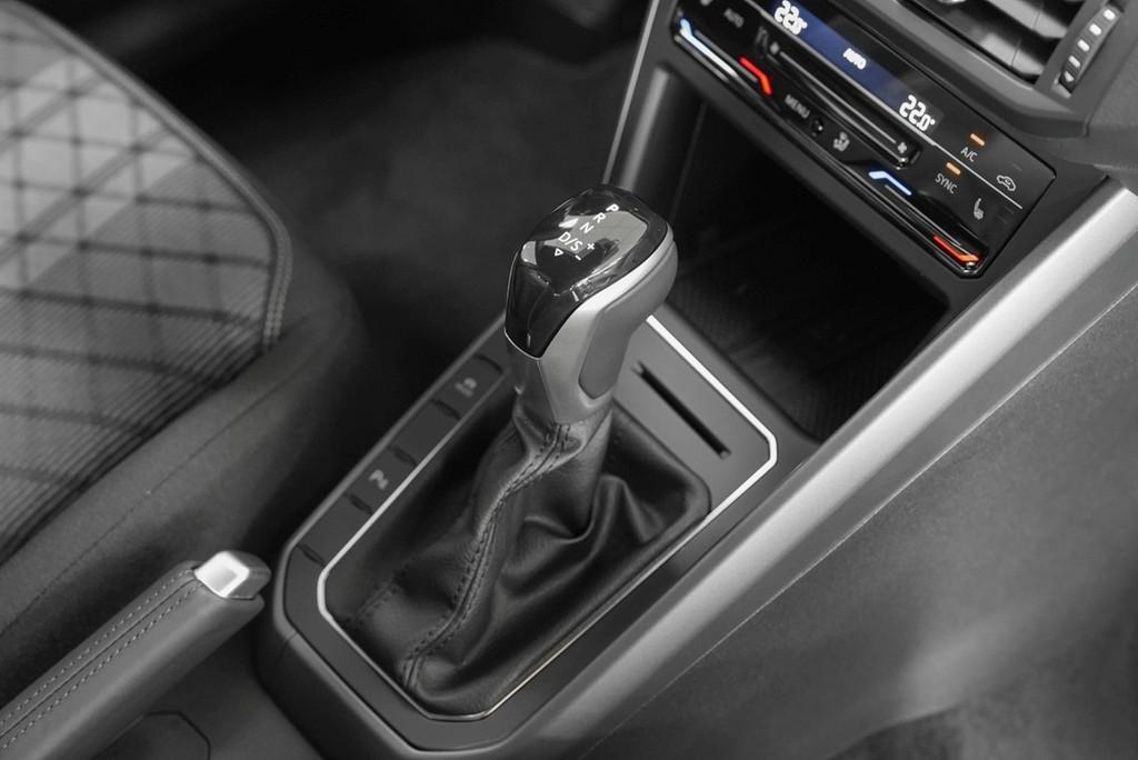 Volkswagen Polo R-Line DSG RearView, миниатюра 9