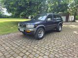Nissan Pathfinder R50 3.3 V6 - Nissan Pathfinder mit Benzin-Antrieb