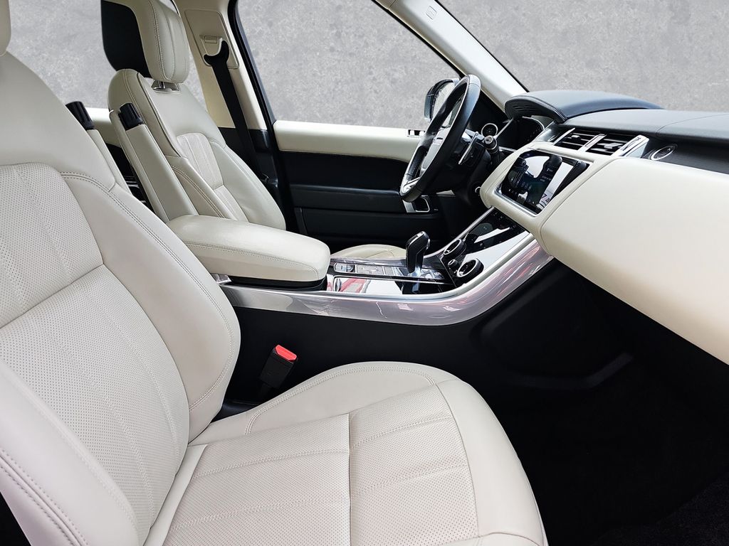 Land Rover Range Rover Sport SDV6 HSE Dynamic