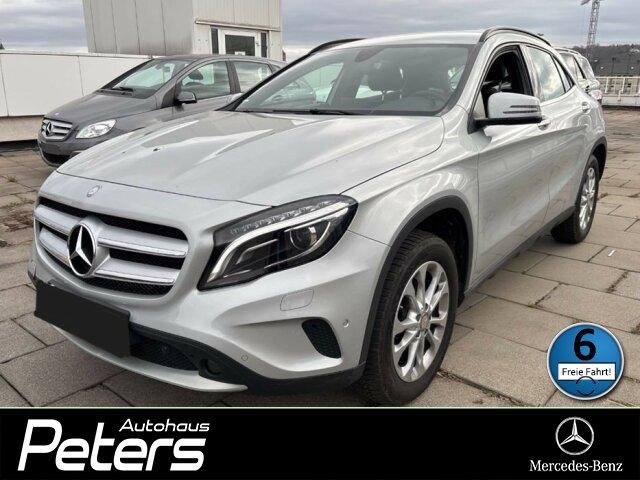 Mercedes-Benz GLA 200 d Style AHK Xenon/Navi/SitzheizungAutom.
