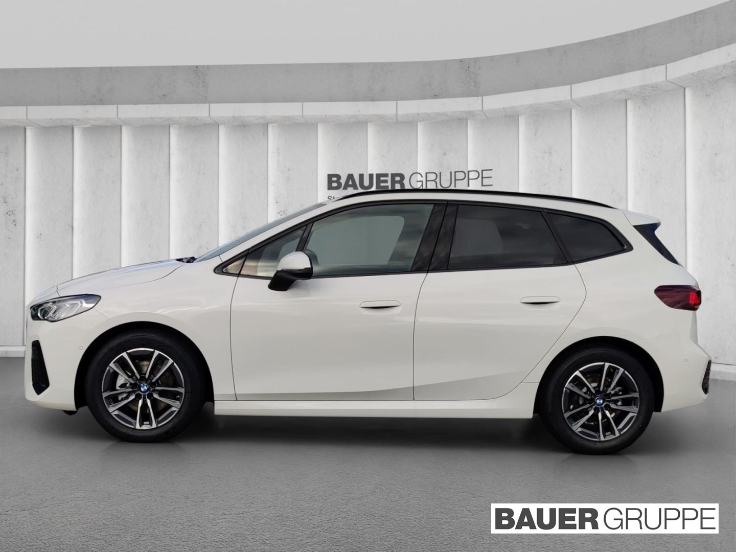 BMW 218 Active Tourer i M Sport UVP 44.860,-€ AHK Na imagem 3