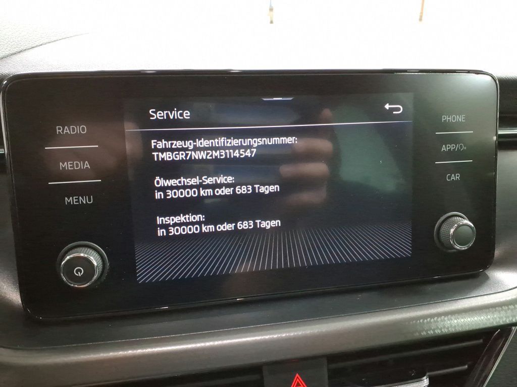 Skoda Kamiq Ambition Clever 1.0TSI *Klima*Tempo*PDC*SH