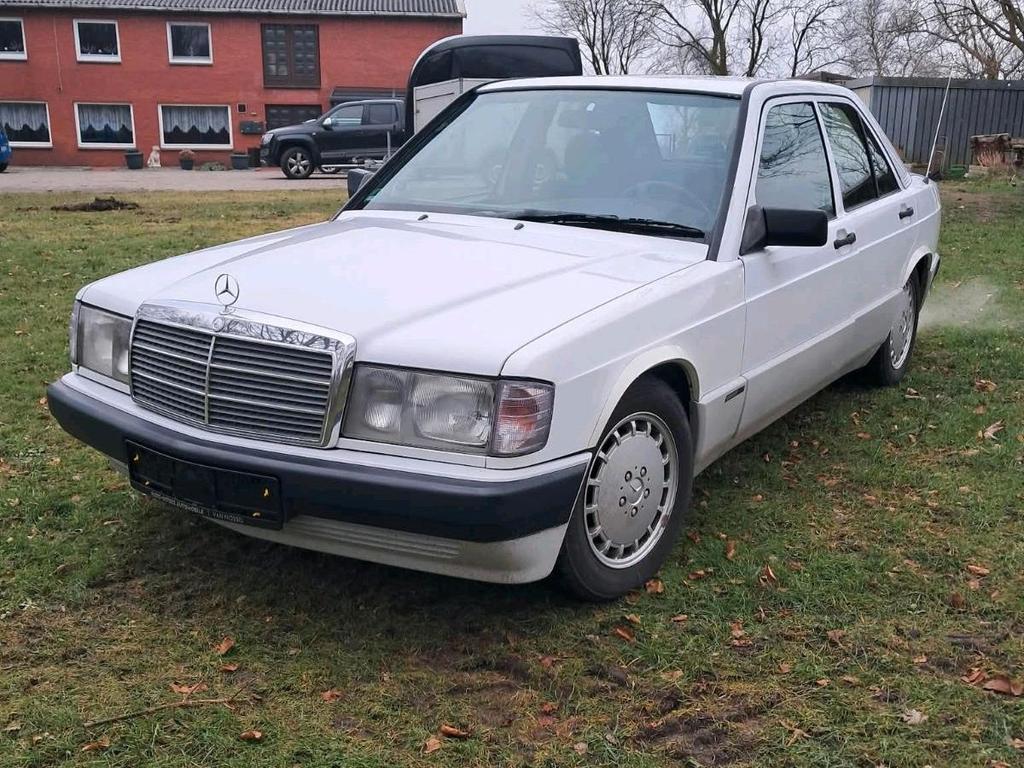 Mercedes-Benz Mercedes 190E 1,8l  Baby Benz  Ez. 10/ 91,...