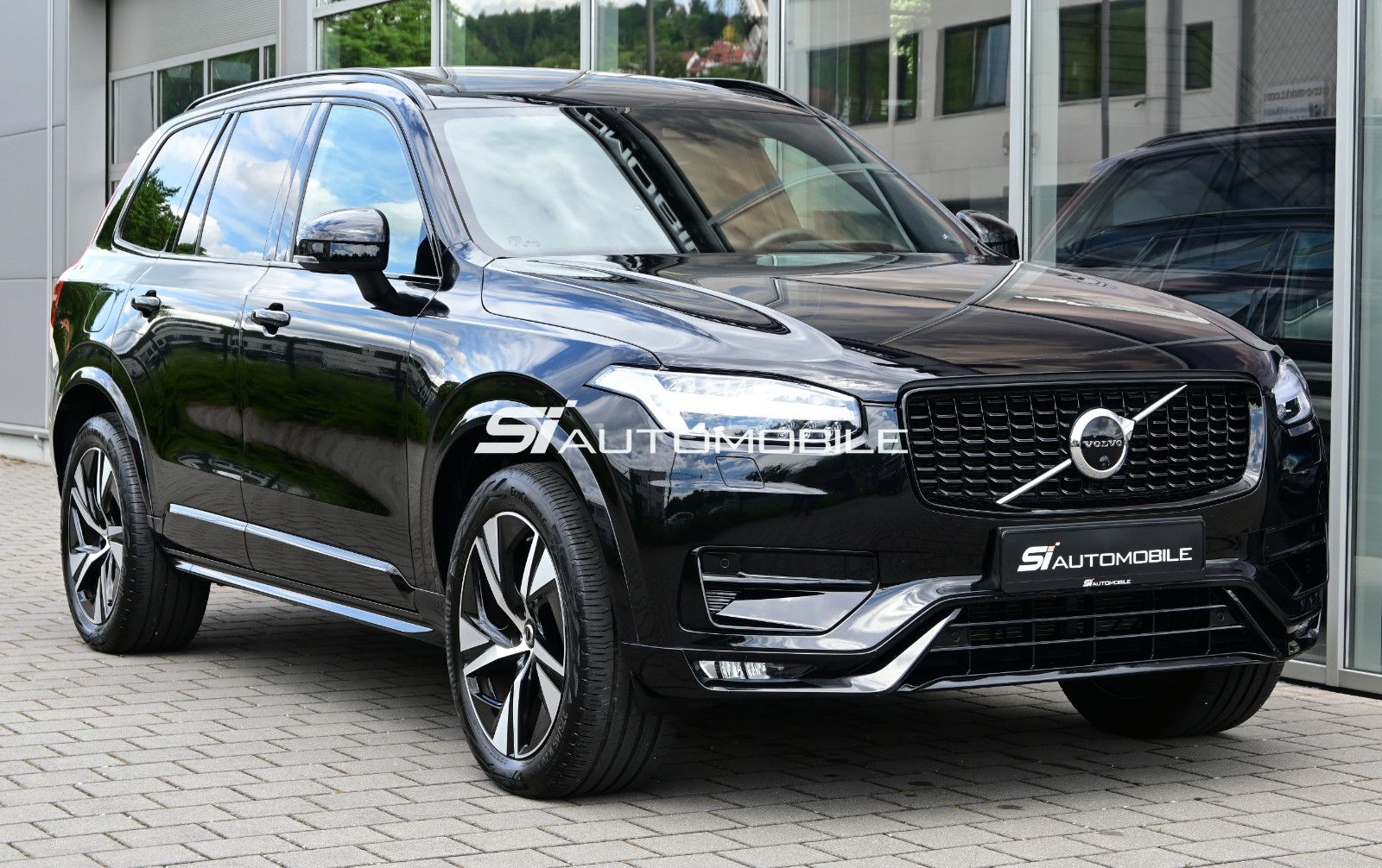 Fahrzeugabbildung Volvo XC90 B5 D AWD R-DESIGN °UVP 89.100€°FOUR-C°HUD°