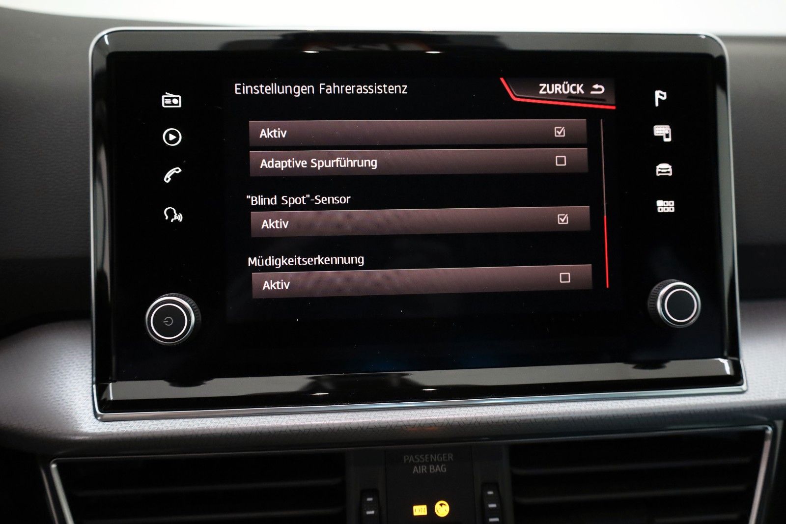Fahrzeugabbildung SEAT Tarraco Style 7 Si.,Navi,LED,ACC,Kamera,AppleCar