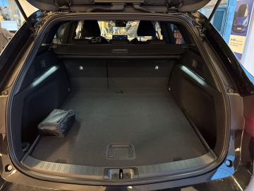 Bild 8 Suzuki Swace Comfort+ CVT 1.8 Hybrid Navi LED ACC Apple