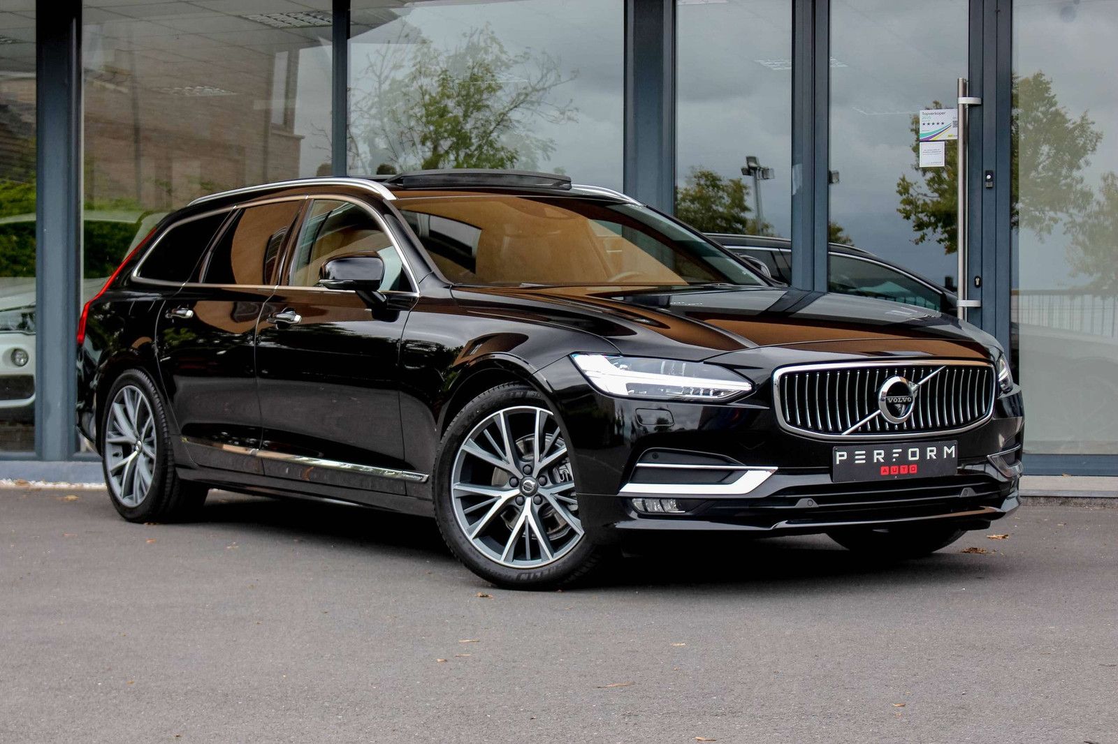 Volvo V90 D4 INSCRIPTION*PANO*360°CAM*HEAD-UP*TREKHAAK imagem 3