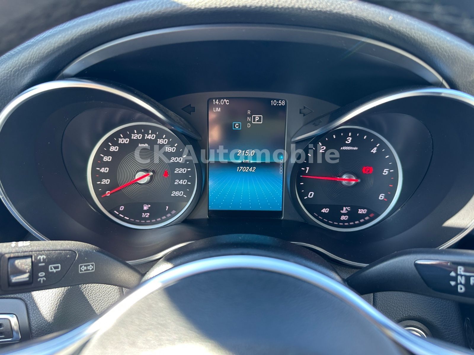 Fahrzeugabbildung Mercedes-Benz C200d T Avantgarde/Navi/LED/Kamera/AHK