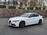 Alfa Romeo Giulia 2.0 Turbo 16V-AT8 Super-TÜV Neu- - weiße Alfa Romeo Giulia