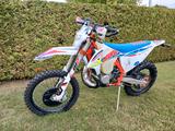 KTM EXC 300 SIX DAYS 2022 - Offers