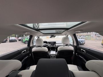 KIA Sorento - 11
