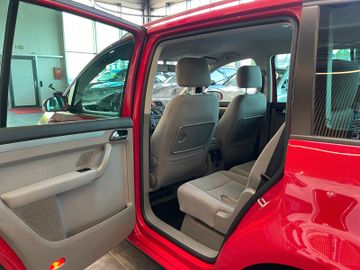 Volkswagen Touran Highline Aut.*1.Hand*TÜV NEU*7 Sitze*AHK*