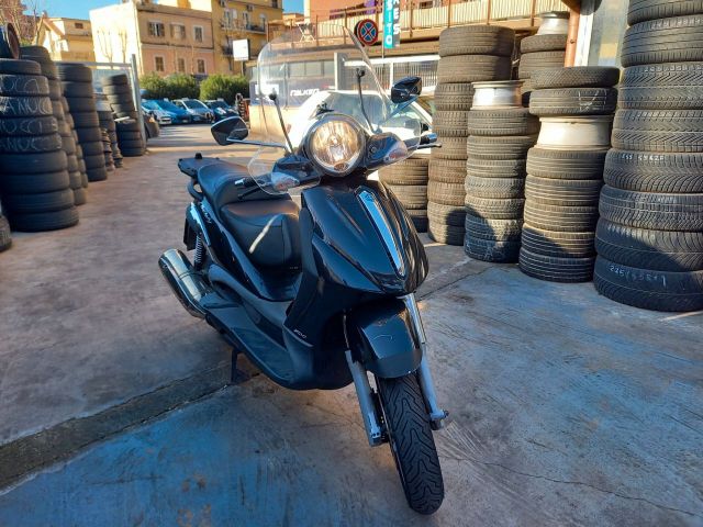 Piaggio Beverly 500