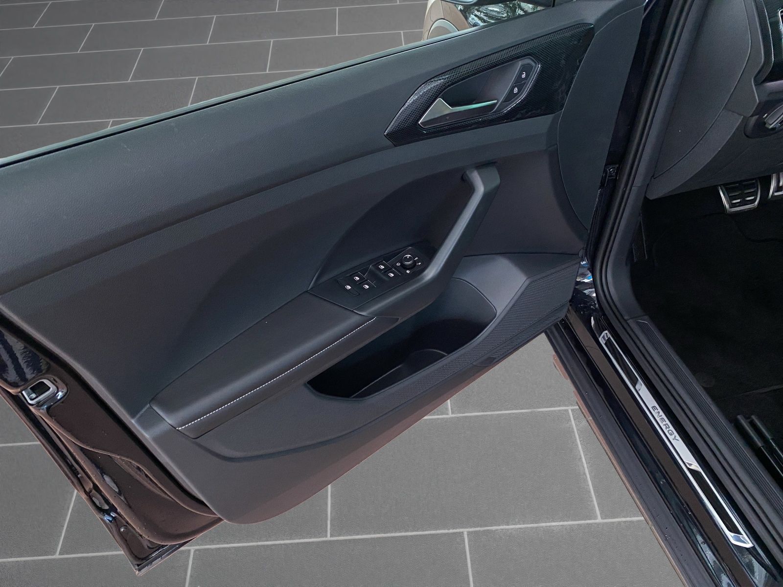 Volkswagen T-Cross - Bild 14