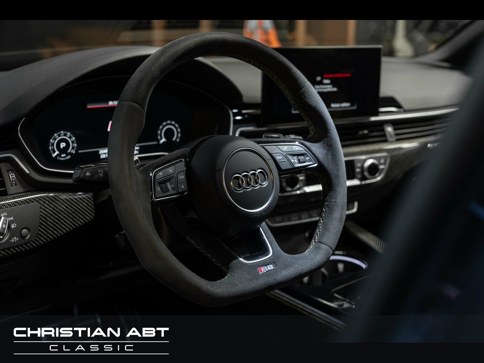 Fahrzeugabbildung Audi RS 4 Competition Plus Panorama * B&O * Keyless