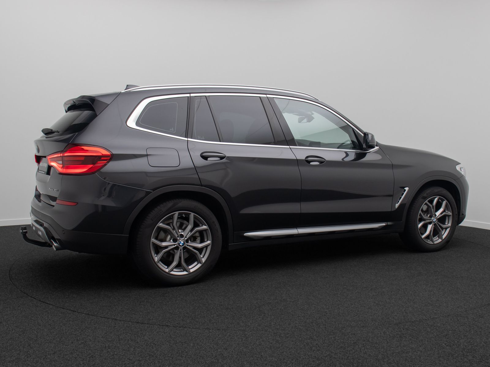 Fahrzeugabbildung BMW X3 xD20i xLine HiFi Geschwindigrege Sport 19Zoll