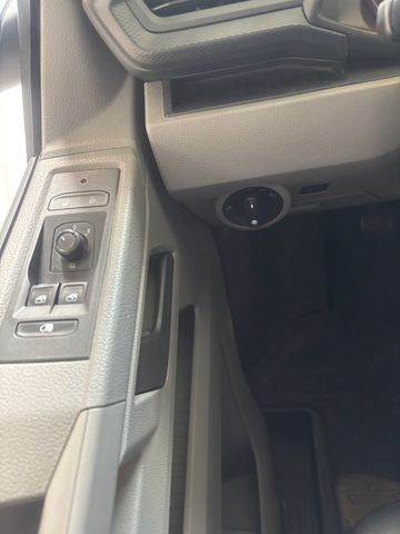 T6.1 Transporter 2.0TDI 150PS *AHK*PDC*Klima*DAB