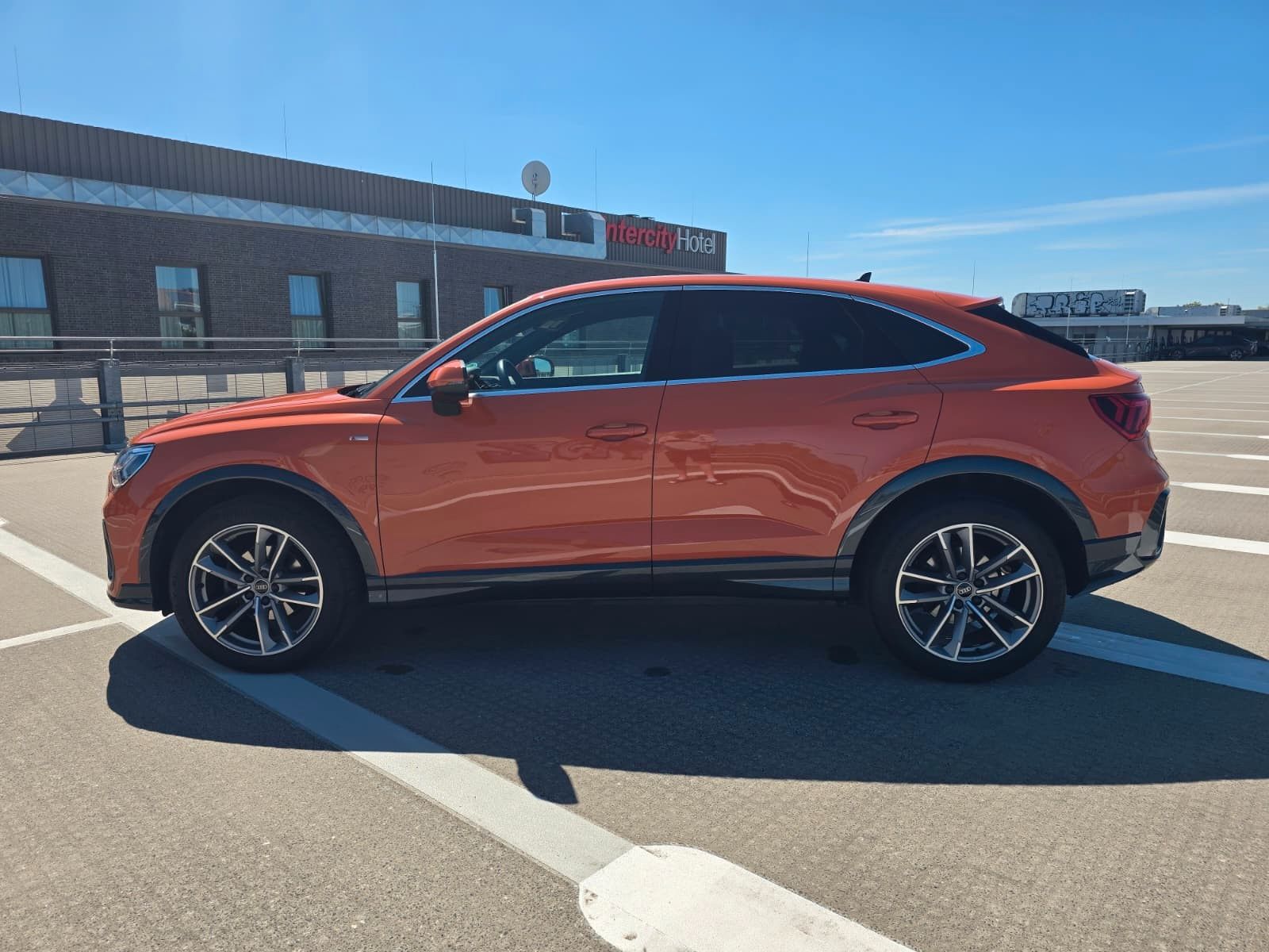 Audi Q3 Sportback 35 TDI quattro S Line Ambition foto 8