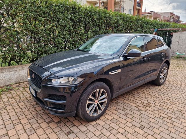 Jaguar F-Pace 2.0 D 180 CV AWD aut. Prestige