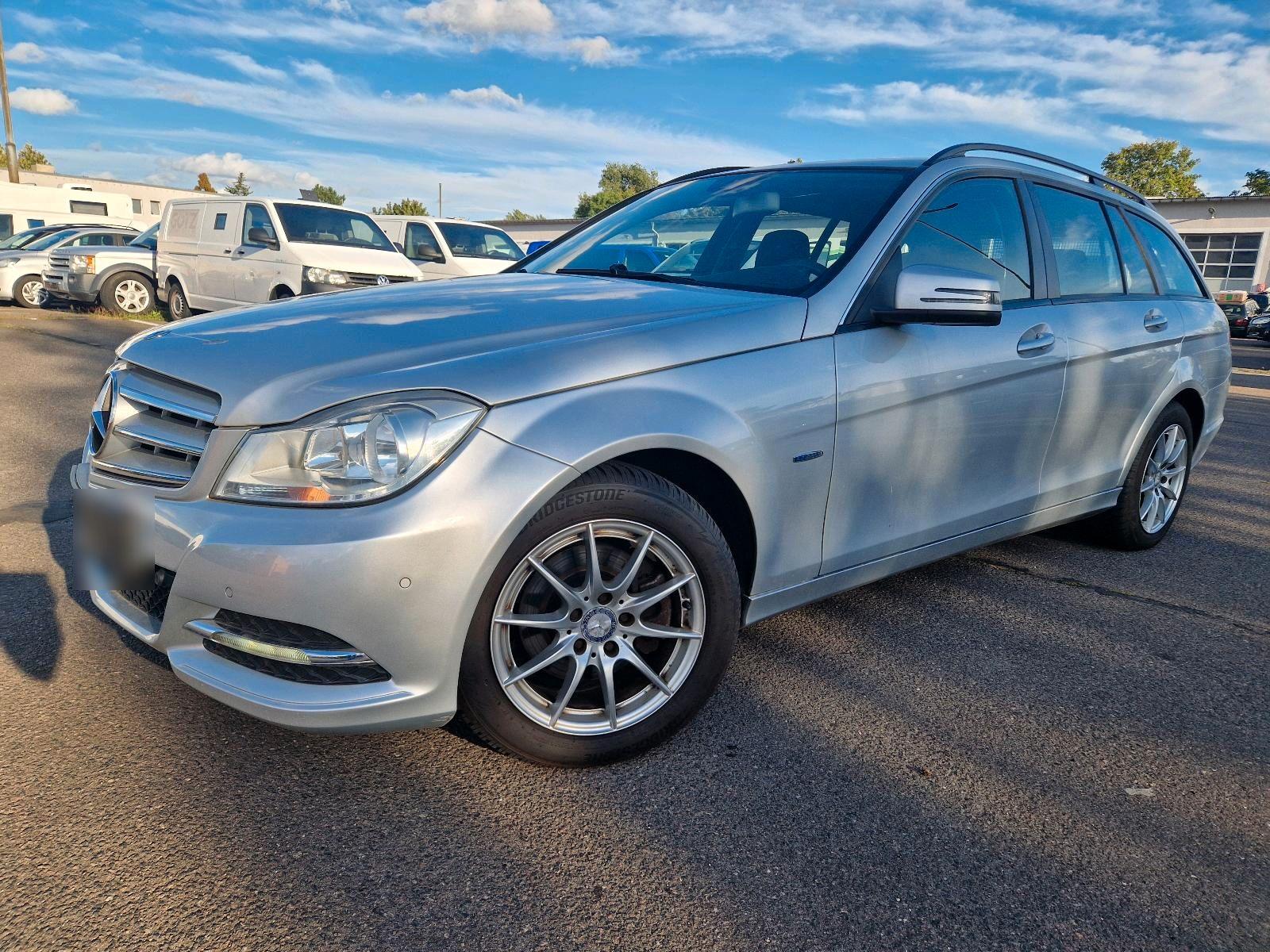 Mercedes-Benz C 200