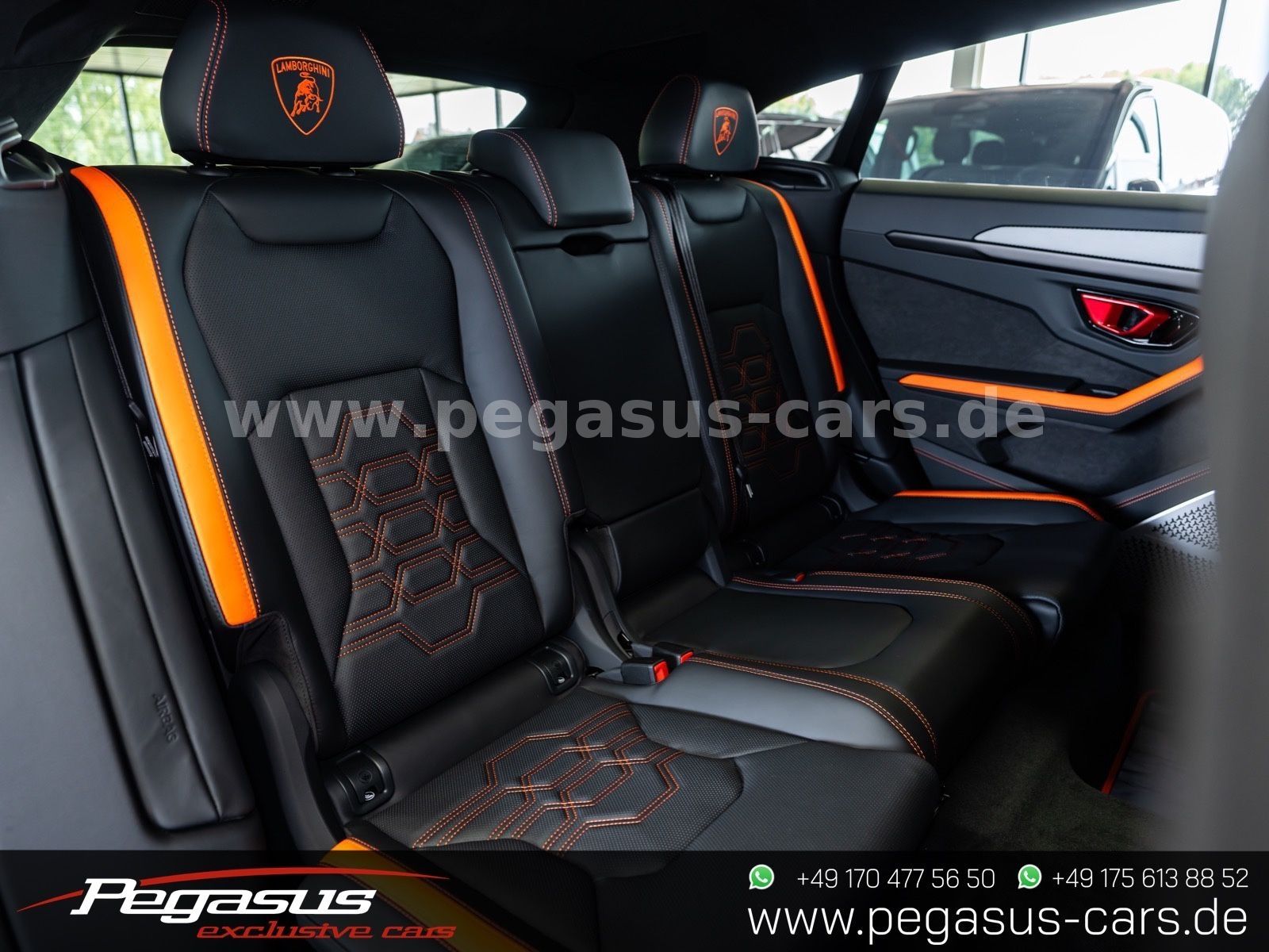 LAMBORGHINI Urus - 26