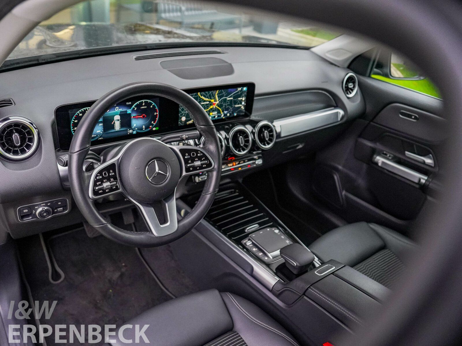 Fahrzeugabbildung Mercedes-Benz GLB 200 d Progressive Multibeam Kam EasyP Totwkl
