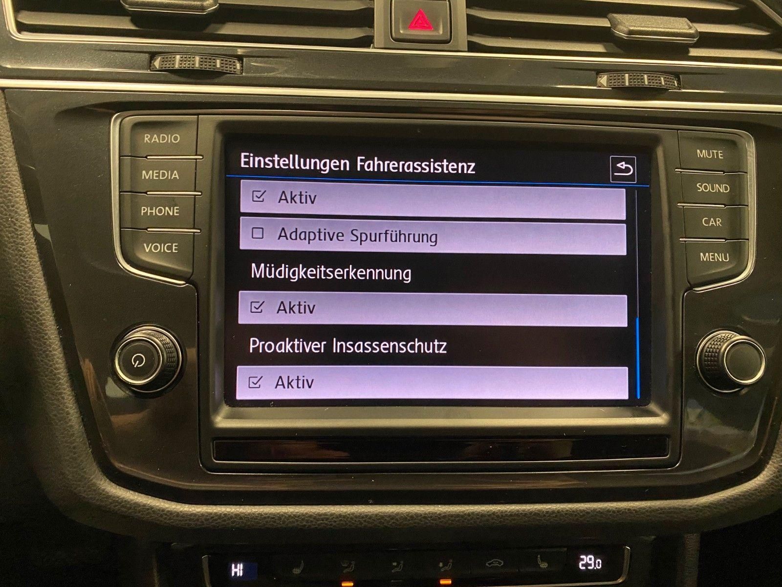Fahrzeugabbildung Volkswagen Tiguan 1.4 TSI DSG Comfortline+KAMERA+1.HAND+ACC