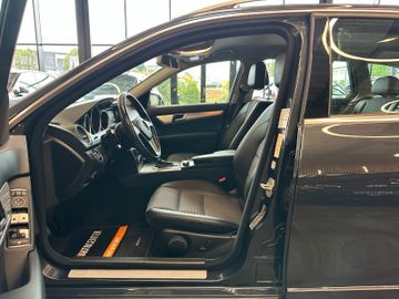 Mercedes-Benz C 250 T AVANTGARDE *TÜV NEU*Navi*PDC*