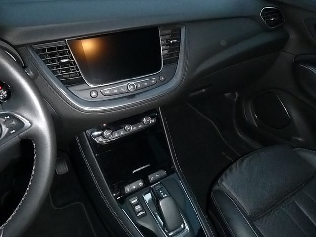 Grandland X Ultimate Plug-In-Hybrid 4x4 Automati