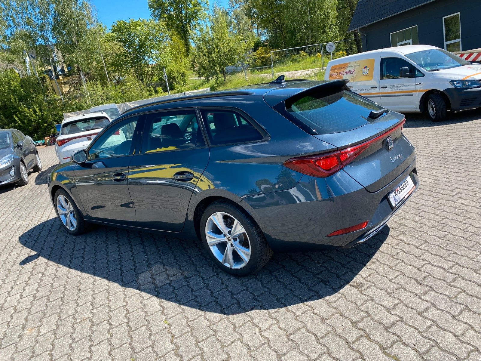 Fahrzeugabbildung SEAT Leon Sportstourer 1.5 eTSI FR *DSG *AHZV