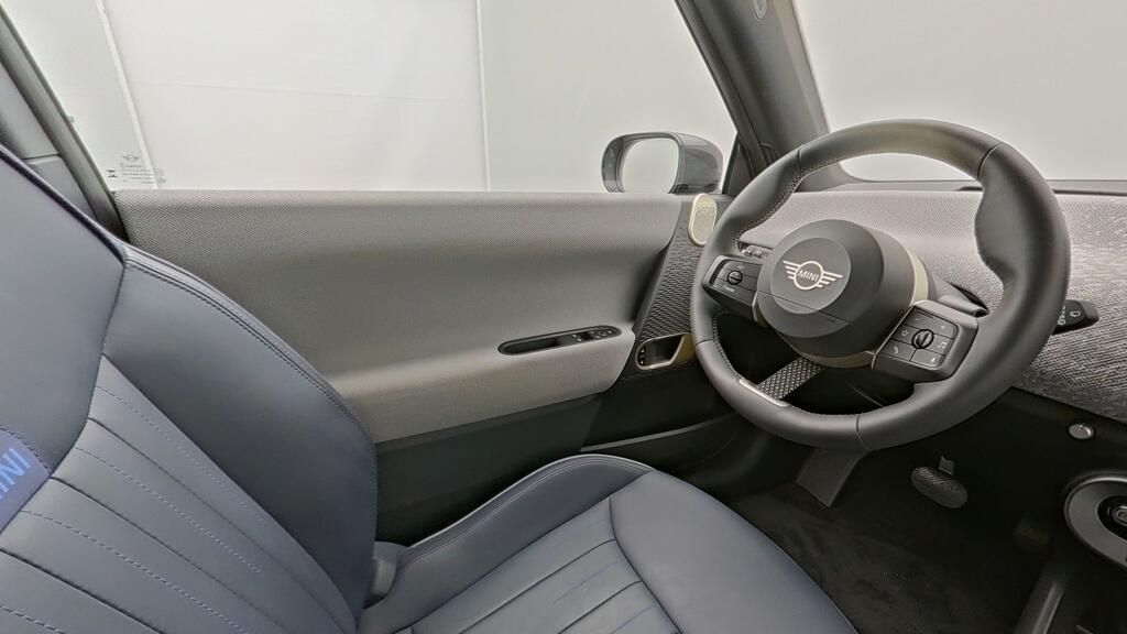 MINI Cooper SE - Bild 11