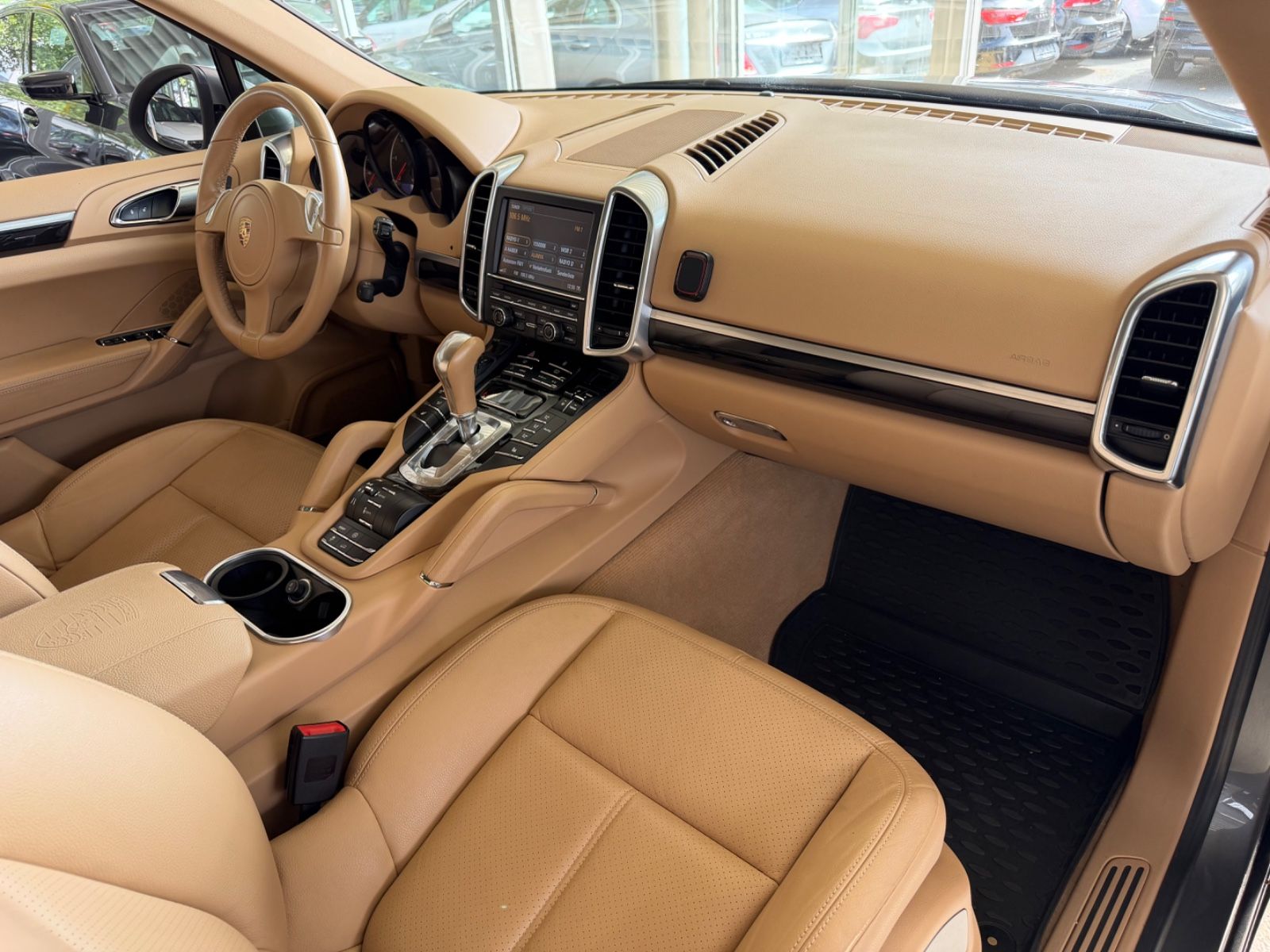 Fahrzeugabbildung Porsche Cayenne Diesel