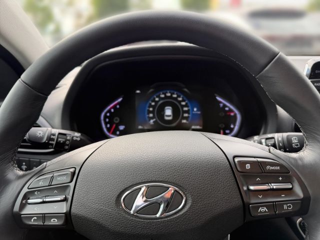 Fahrzeugabbildung Hyundai i30 1.6 cw Trend +CARPLAY+KLIMA+PDC+RFK+SHZ+UVM+