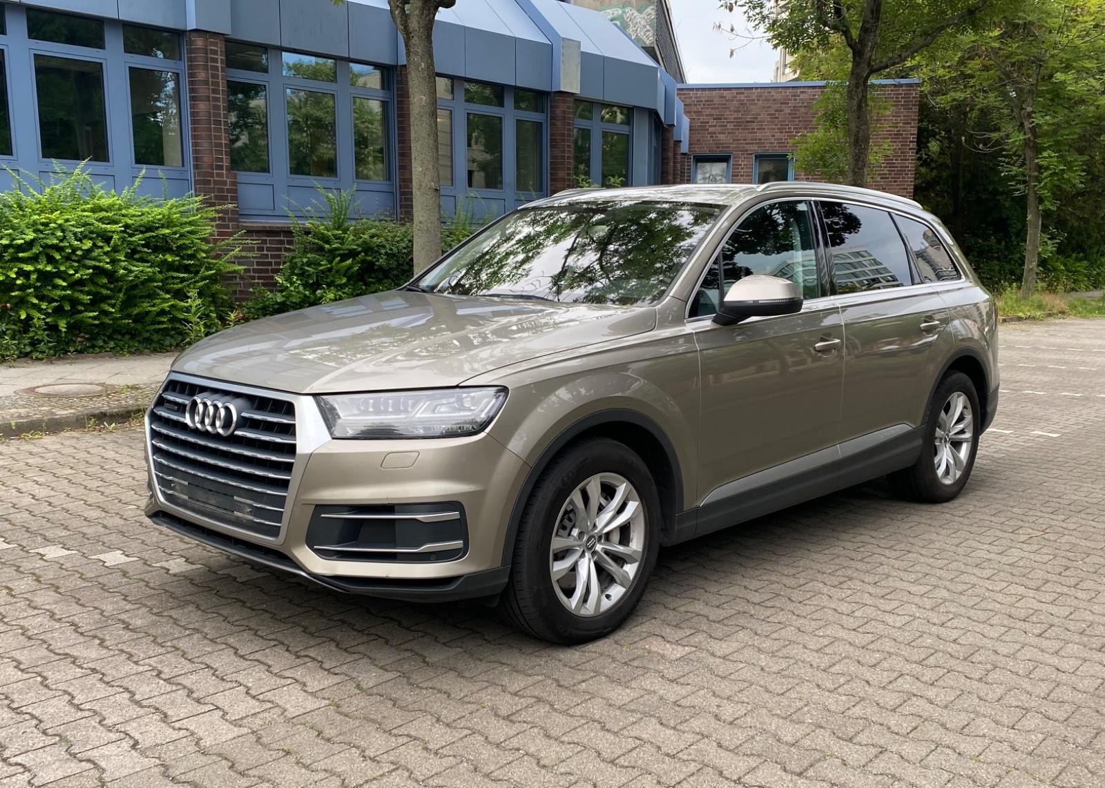 Audi Q7 3.0TDI 7Sitze VOLLAUSSTATUNG