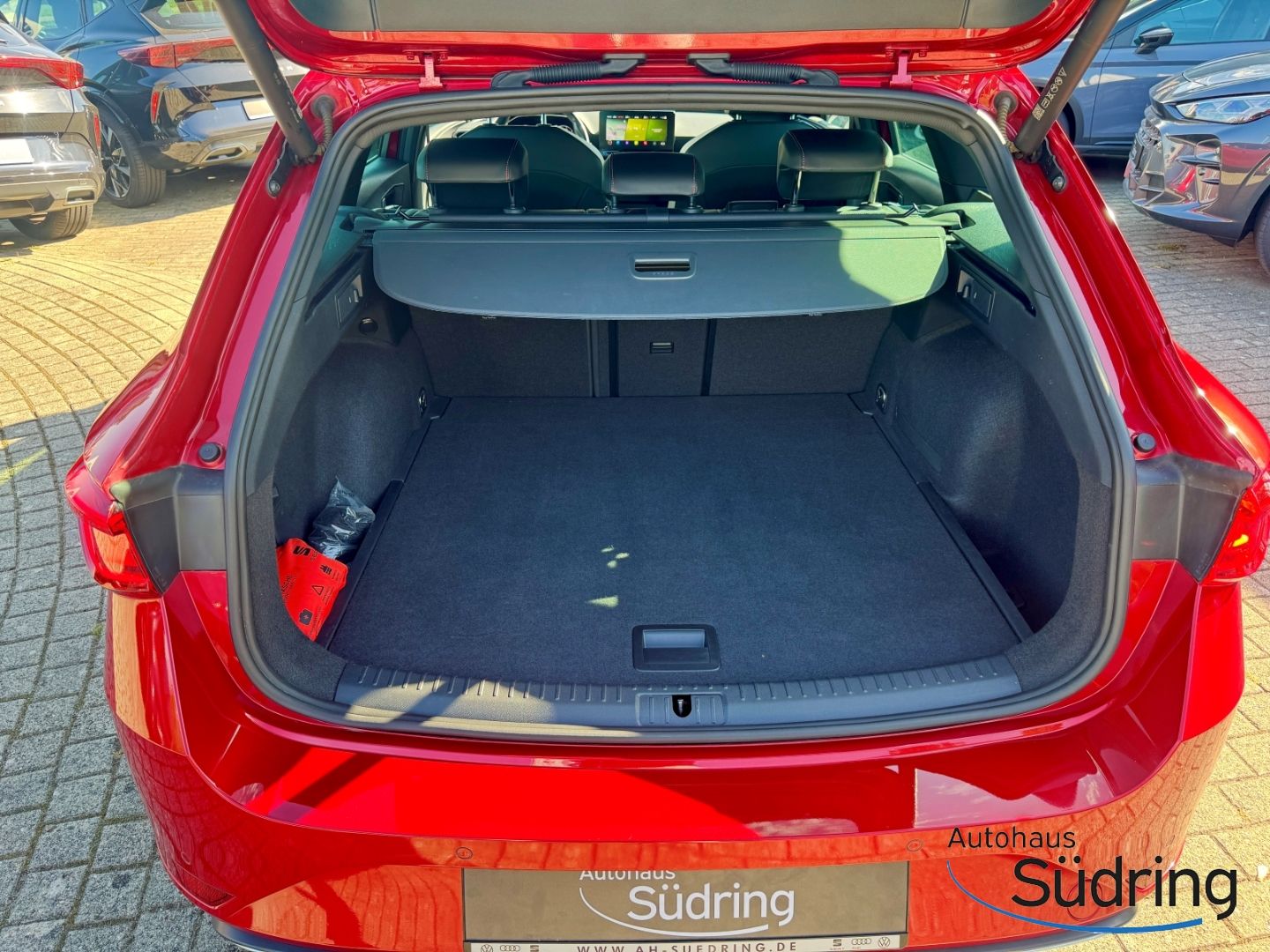 Leon ST 2,0 TDI FR DSG AHK Navi Rückfk. ACC