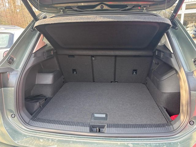 Tiguan 1,5 l eTSI*Matrix*DCC*Matrix*Navi*IQ*AHK*