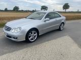 Mercedes-Benz CLK 200 KOMPRESSOR AVANTGARDE Avantgarde - Mercedes-Benz CLK 200 aus 2005