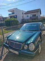 Mercedes-Benz E 200 AVANTGARDE Avantgarde - Mercedes-Benz E 200 aus 1998